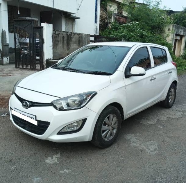 Second-hand 2012 Hyundai i20 1.4 CRDi Asta for sale in Akola-4