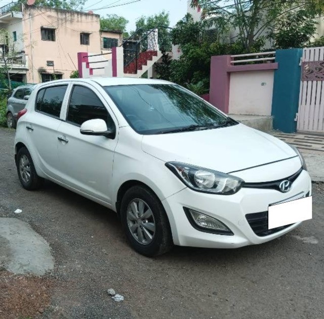 Second-hand 2012 Hyundai i20 1.4 CRDi Asta for sale in Akola-8