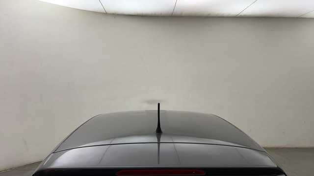 Second-hand 2013 Volkswagen Polo Petrol Highline 1.2L for sale in Mumbai-22