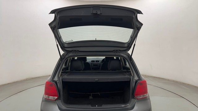 Second-hand 2013 Volkswagen Polo Petrol Highline 1.2L for sale in Mumbai-29