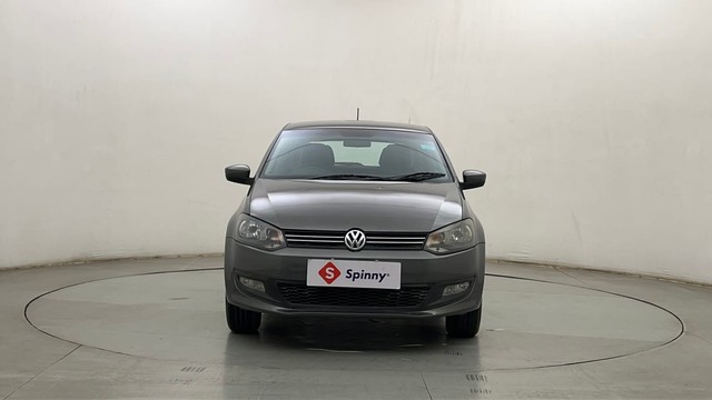 Second-hand 2013 Volkswagen Polo Petrol Highline 1.2L for sale in Mumbai-7