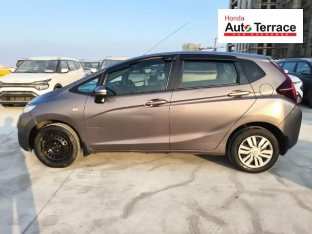 Second-hand 2015 Honda Jazz 1.5 S i DTEC for sale in Chennai-6
