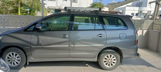 Second-hand 2012 Toyota Innova 2.5 G1 BSIV for sale in Bhavnagar-2