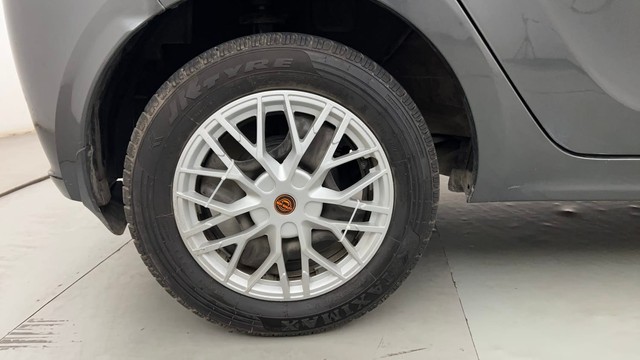 Second-hand 2020 Tata Tiago 1.2 Revotron XZ for sale in Mumbai-18