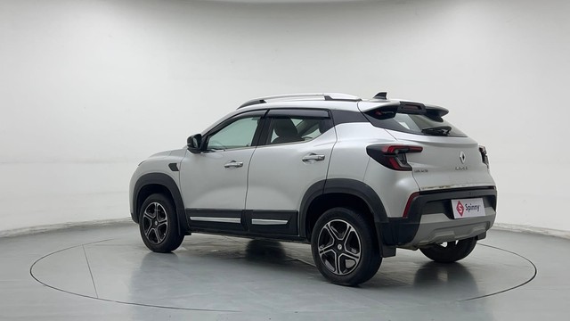 Second-hand 2022 Renault Kiger RXT for sale in New Delhi-5