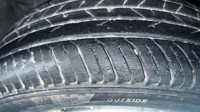 Second-hand 2022 Renault Kiger RXT for sale in New Delhi-24