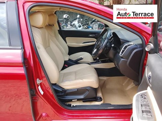 Second-hand 2020 Honda City i-VTEC ZX for sale in Chennai-12