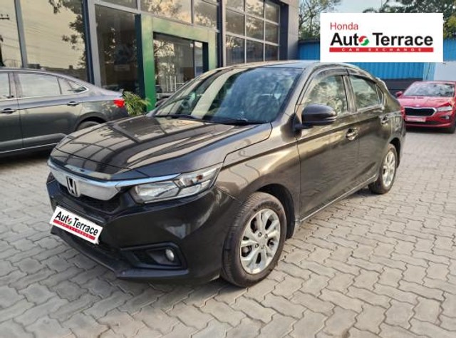 Second-hand 2019 Honda Amaze V Petrol for sale in Chennai-6