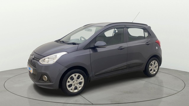 Second-hand 2016 Hyundai Grand i10 Sportz for sale in Gulbarga-6