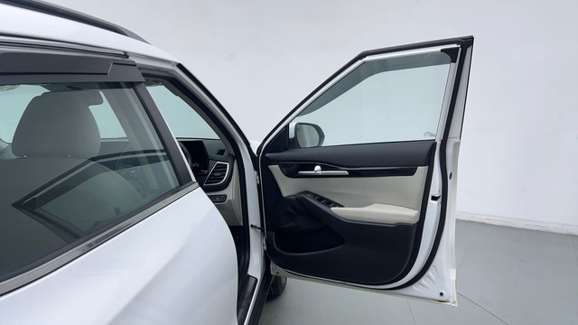 Second-hand 2022 Kia Seltos HTX for sale in New Delhi-16