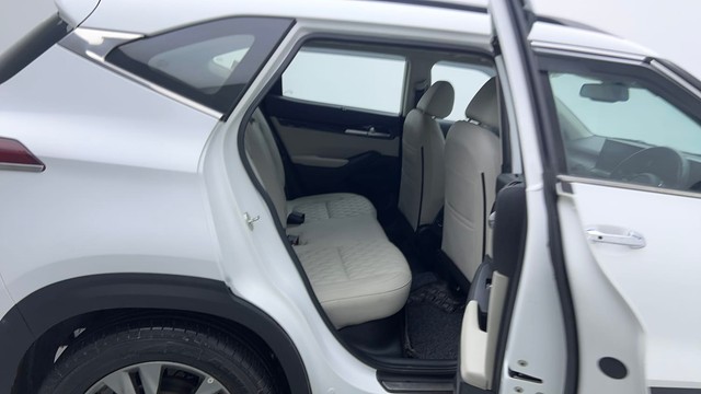 Second-hand 2022 Kia Seltos HTX for sale in New Delhi-26