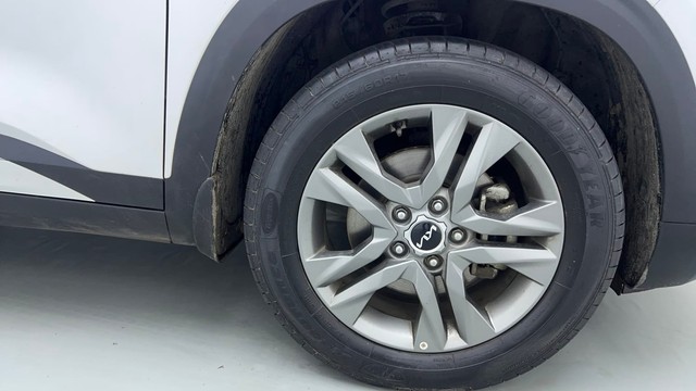 Second-hand 2022 Kia Seltos HTX for sale in New Delhi-17