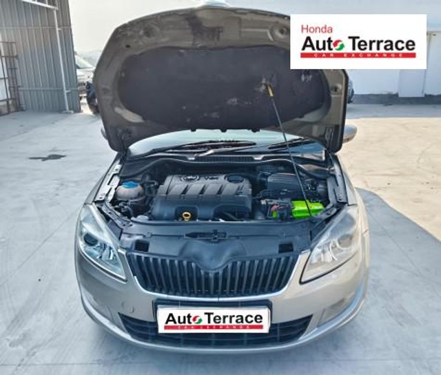 Second-hand 2016 Skoda Rapid 1.5 TDI Style Plus for sale in Chennai-8