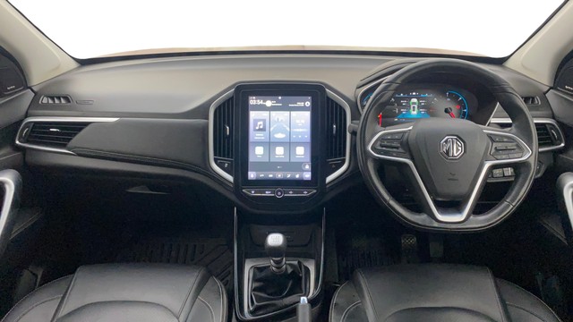 Second-hand 2020 MG Hector Hybrid Sharp MT BSIV for sale in Bangalore-10