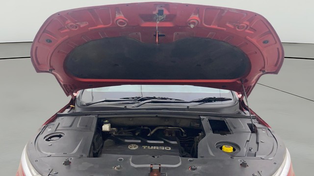 Second-hand 2020 MG Hector Hybrid Sharp MT BSIV for sale in Bangalore-9