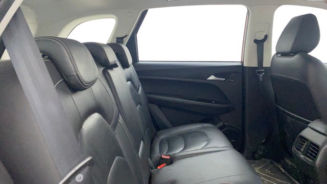 Second-hand 2020 MG Hector Hybrid Sharp MT BSIV for sale in Bangalore-16