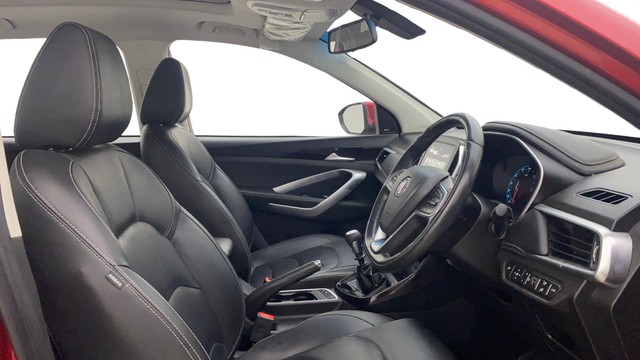 Second-hand 2020 MG Hector Hybrid Sharp MT BSIV for sale in Bangalore-15