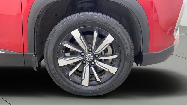 Second-hand 2020 MG Hector Hybrid Sharp MT BSIV for sale in Bangalore-24