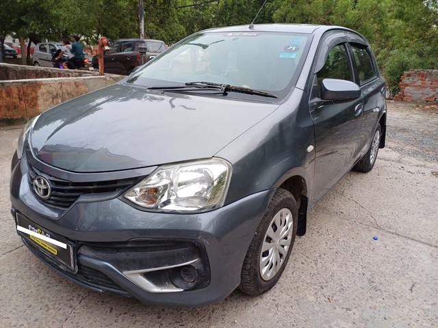 Second-hand 2019 Toyota Etios Liva 1.2 G for sale in Faridabad-4