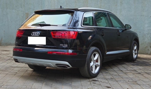 Second-hand 2017 Audi Q7 45 TDI Quattro Technology for sale in Mumbai-16