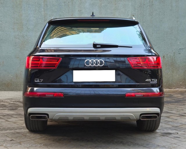 Second-hand 2017 Audi Q7 45 TDI Quattro Technology for sale in Mumbai-2