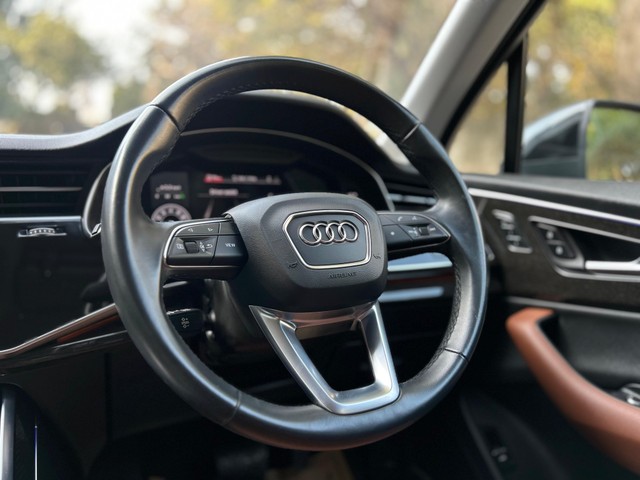 Audi Q7 Technology Limited Edition Second-hand 2022 Audi Q7 Technology Limited Edition for sale in New Delhi-11