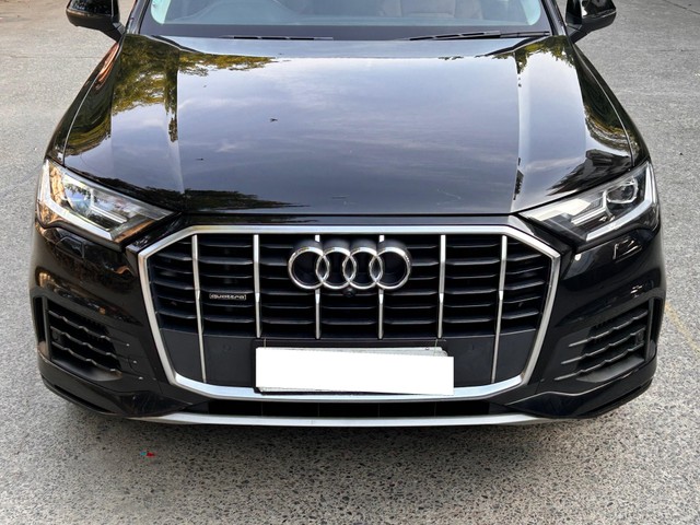 Audi Q7 Technology Limited Edition Second-hand 2022 Audi Q7 Technology Limited Edition for sale in New Delhi-5