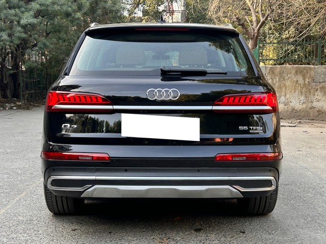 Audi Q7 Technology Limited Edition Second-hand 2022 Audi Q7 Technology Limited Edition for sale in New Delhi-2