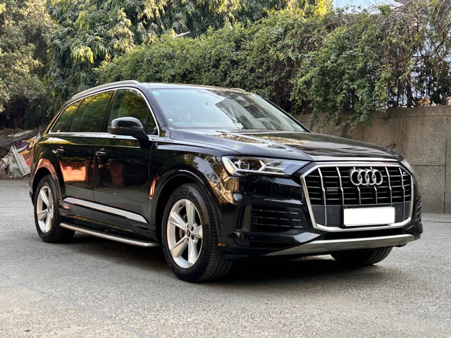 Audi Q7 Technology Limited Edition Second-hand 2022 Audi Q7 Technology Limited Edition for sale in New Delhi-26