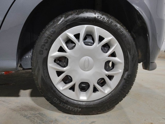 Second-hand 2016 Ford Figo Trend for sale in Kochi-19