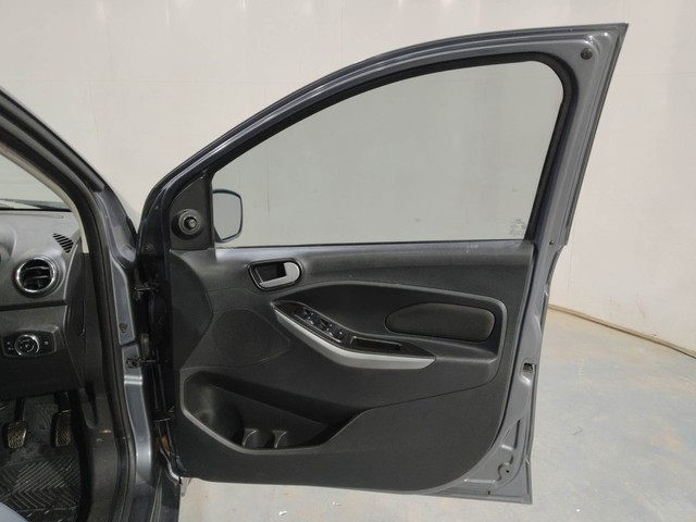 Second-hand 2016 Ford Figo Trend for sale in Kochi-16