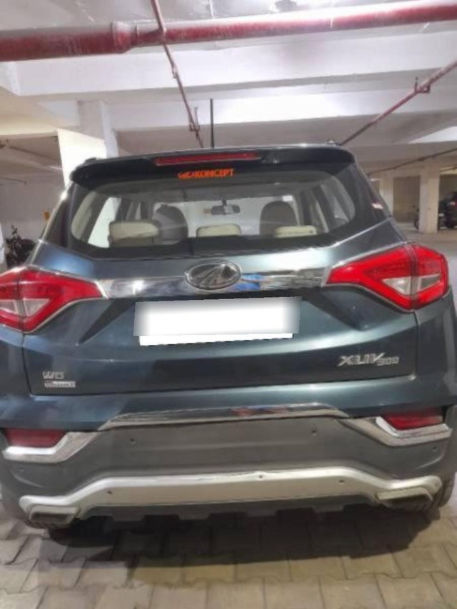Second-hand 2021 Mahindra XUV300 W6 AMT Sunroof BSVI for sale in Ghaziabad-11