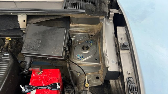 Second-hand 2018 Renault KWID 1.0 RXT Opt for sale in Kanpur-34