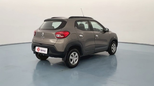 Second-hand 2018 Renault KWID 1.0 RXT Opt for sale in Kanpur-3
