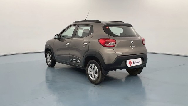 Second-hand 2018 Renault KWID 1.0 RXT Opt for sale in Kanpur-5