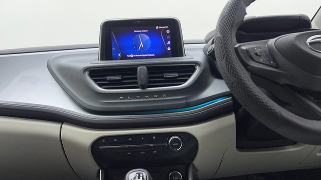 Second-hand 2021 Tata Altroz XZ Diesel for sale in Gurgaon-23