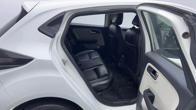 Second-hand 2021 Tata Altroz XZ Diesel for sale in Gurgaon-36