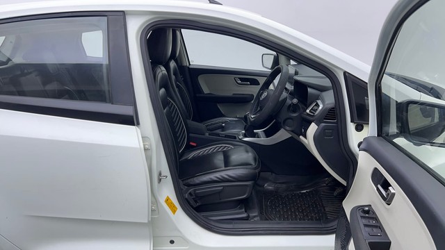 Second-hand 2021 Tata Altroz XZ Diesel for sale in Gurgaon-15