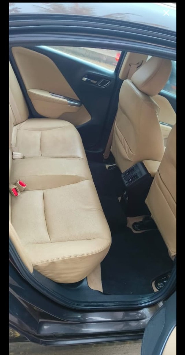 Second-hand 2019 Honda City ZX MT for sale in Chennai-6