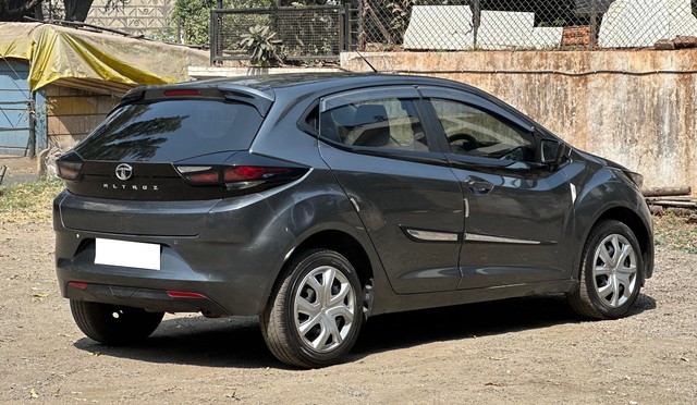 Second-hand 2022 Tata Altroz XM plus BSVI for sale in Nashik-2