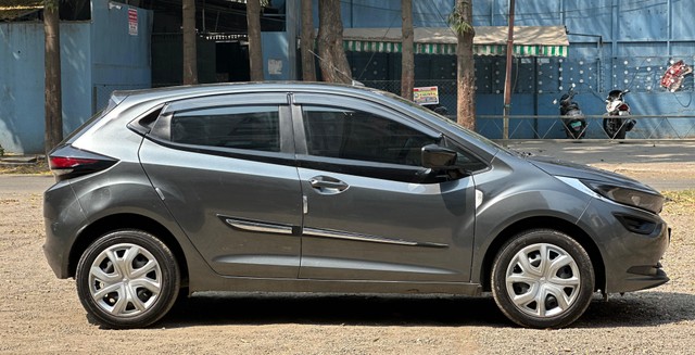 Second-hand 2022 Tata Altroz XM plus BSVI for sale in Nashik-1