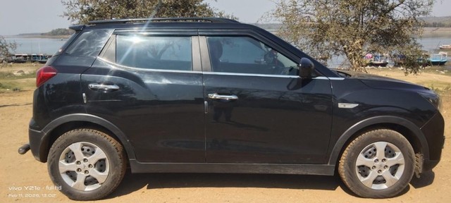 Second-hand 2023 Mahindra XUV300 W6 Diesel for sale in Bishnupur (WB)-5