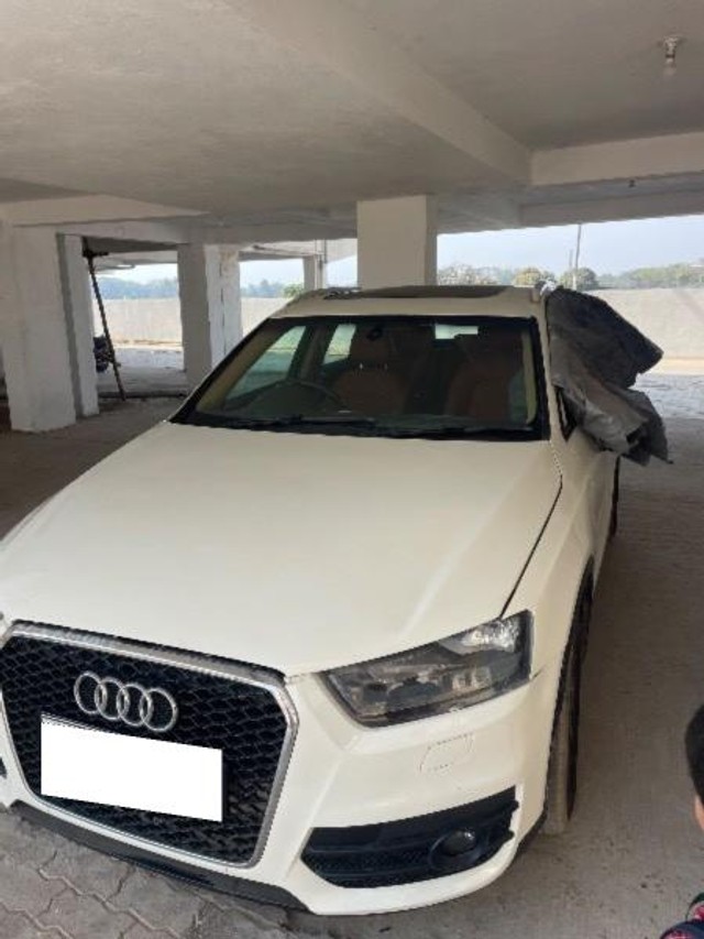 Second-hand 2014 Audi Q3 2.0 TDI Quattro Premium Plus for sale in Cuttack-3