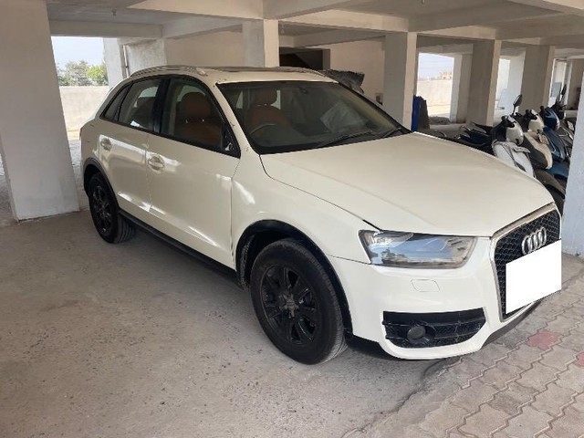 Second-hand 2014 Audi Q3 2.0 TDI Quattro Premium Plus for sale in Cuttack-4