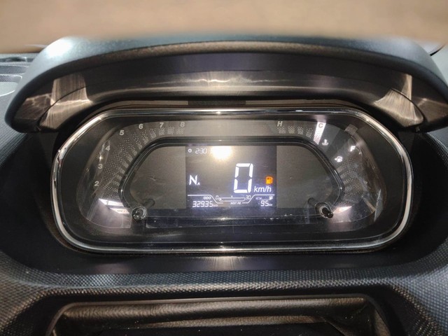 Second-hand 2021 Tata Tiago XTA AMT for sale in Kochi-13