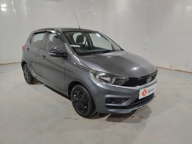 Second-hand 2021 Tata Tiago XTA AMT for sale in Kochi-1