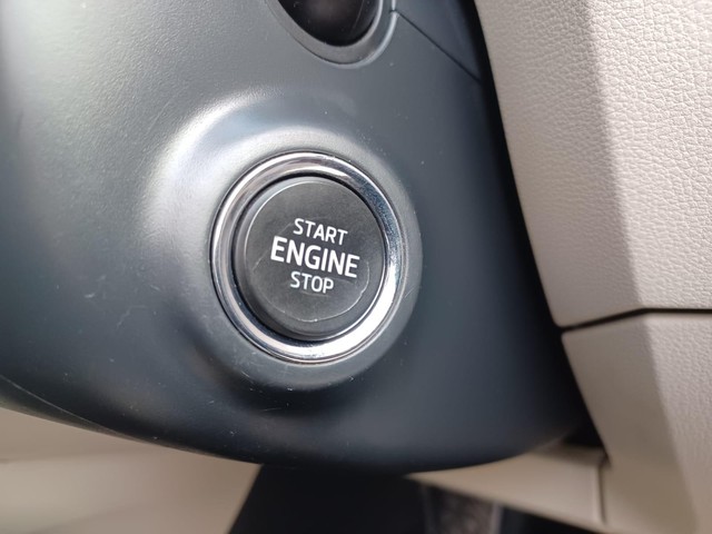 Skoda Octavia 1.8 TSI AT Style Second-hand 2019 Skoda Octavia 1.8 TSI AT Style for sale in Mumbai-7