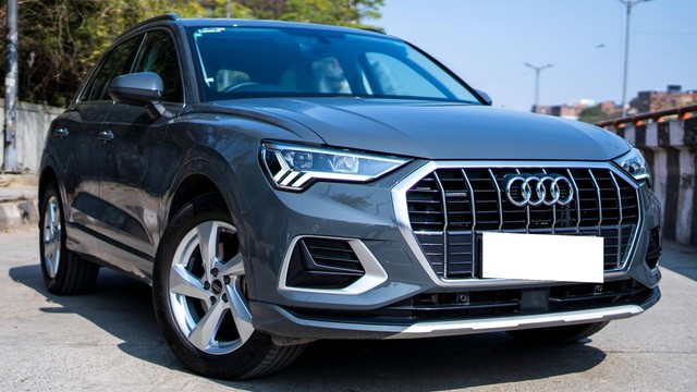 Second-hand 2025 Audi Q3 Technology for sale in New Delhi-14