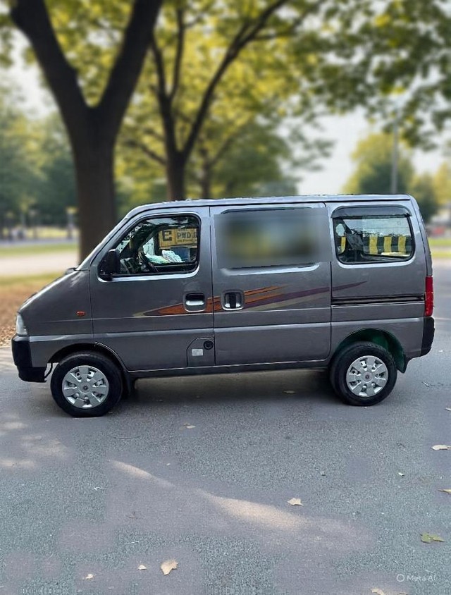 Second-hand 2017 Maruti Eeco CNG 5 Seater AC BSIV for sale in New Delhi-5