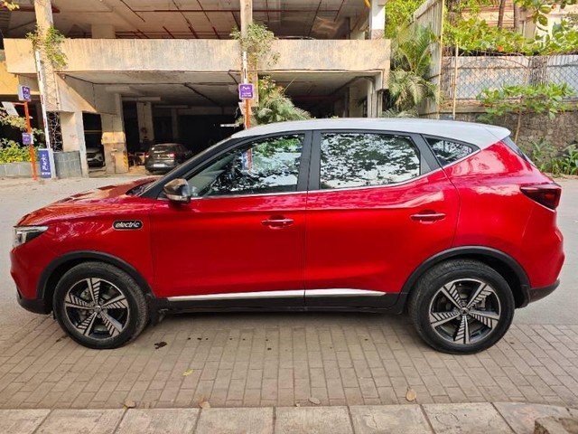 MG ZS EV Excite - Photo 8